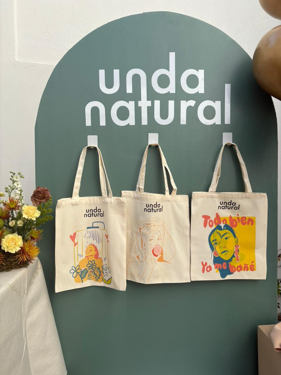 Unda tote bag